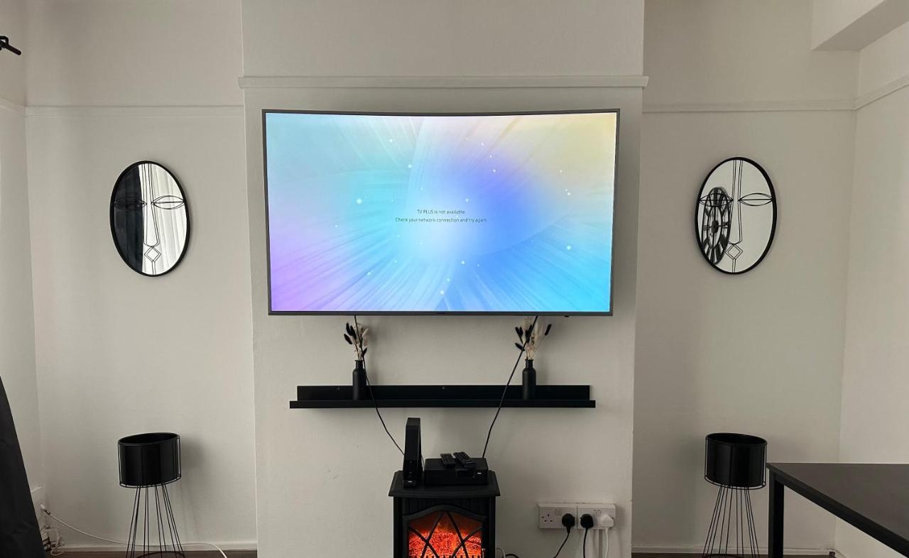 Lovely 2Bedroom 4Mins From Wimbledon Station London Eksteriør billede