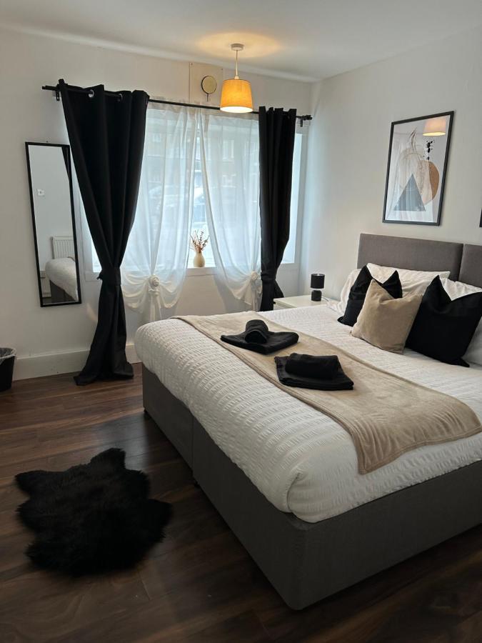 Lovely 2Bedroom 4Mins From Wimbledon Station London Eksteriør billede