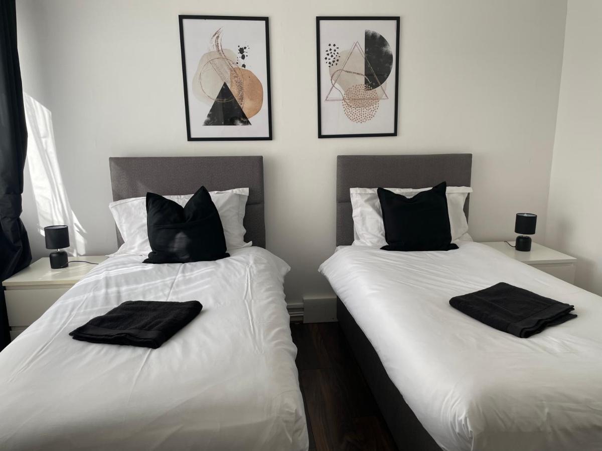 Lovely 2Bedroom 4Mins From Wimbledon Station London Eksteriør billede